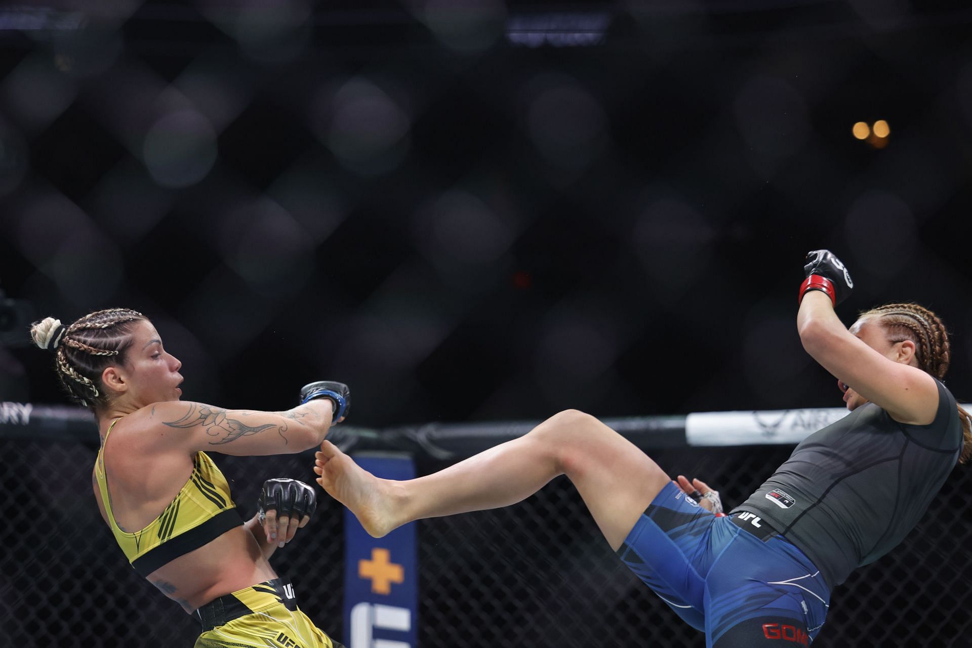 UFC 287: Pereira v Adesanya 2
